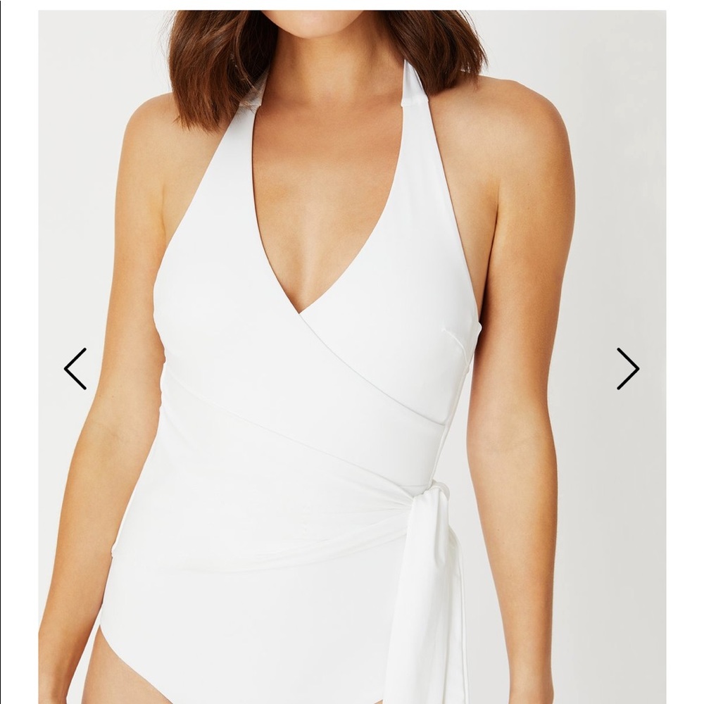 Swimsuit - Picture 4 of 5